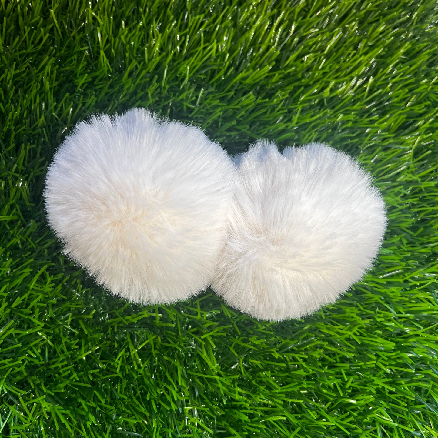 3” Poms